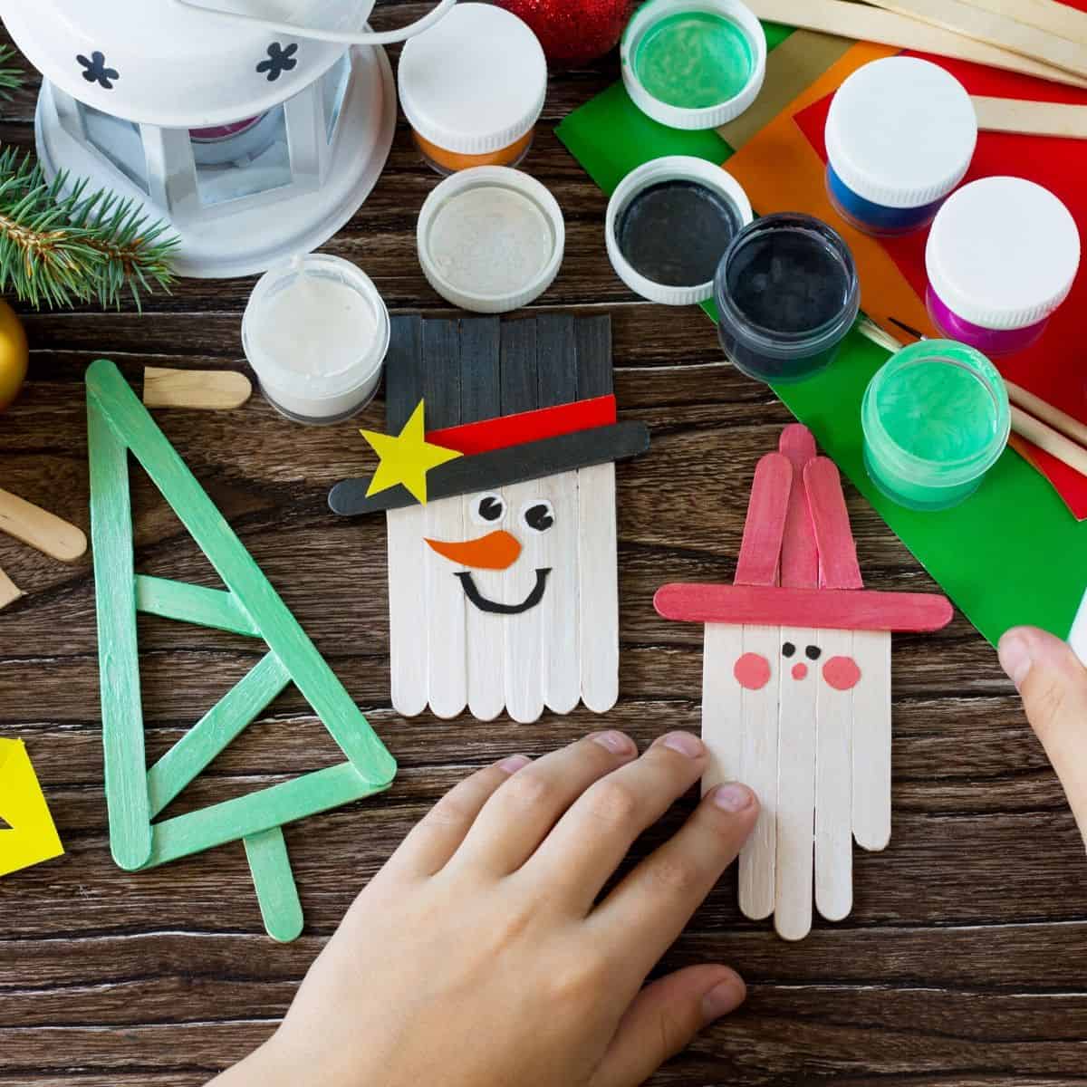 Christmas crafts made with popsicle sticks