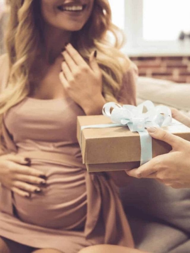 The BEST Options for a Pregnancy Care Package Story